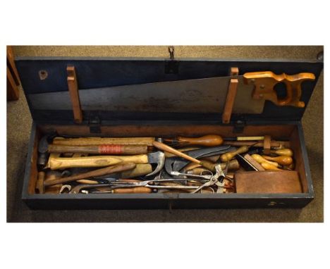 Quantity of woodwork/carpenters hand tools etc in an ebonised pine case  