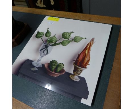 A limited edition print of still life photograph by Leticia Fergueroso numbered 4/10