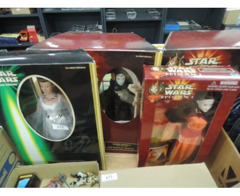 A selection of Star Wars Episode 1 queen Amidala doll size figures with boxes including Princess Leia Portrait edition 