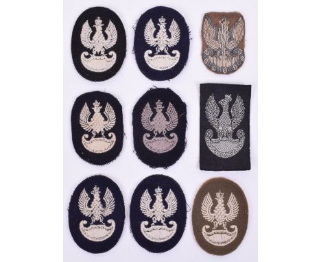 WW2 Polish Cloth Beret Badges, consisting of Army and Armoured regiment examples. All remain in good condition. Ex Private Po