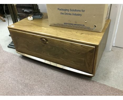 ERCOL TELEVISION UNIT, 91cm wide