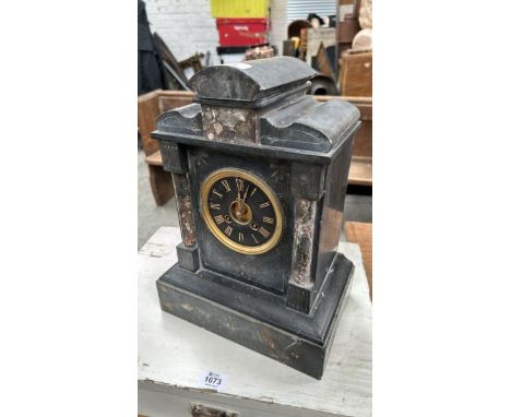 MARBLE CASED MANTLE CLOCK (NO KEY), 35CM (H) / ALL LOTS ARE LOCATED IN SL0 9LG, REGRETFULLY WE DO NOT OFFER SHIPPING, BUYERS 