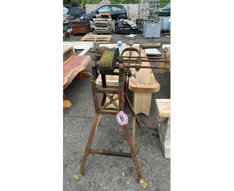 ERPHI SAVERNE VINTAGE KNIFE SHARPENING MACHINE / ALL LOTS ARE LOCATED IN SL0 9LG, REGRETFULLY WE DO NOT OFFER SHIPPING, BUYER