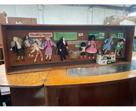 COLLECTION OF VINTAGE KNITTED DOLLS / ALL LOTS ARE LOCATED IN SL0 9LG, REGRETFULLY WE DO NOT OFFER SHIPPING, BUYERS MUST COLL
