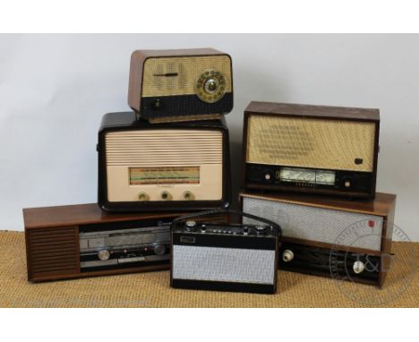 Six vintage radios, including a bakelite example (6) CONDITION REPORT: This lot is sold as decorative item only, prospective 
