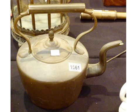 COPPER KETTLE. Copper kettle with acorn finial