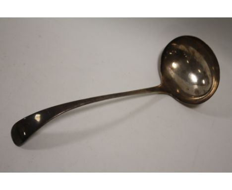 A HALLMARKED SILVER SERVING LADLE - SHEFFIELD 1909, L 29 cm