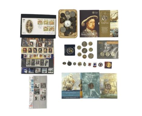 GB Decimal Coinage, Judi Dench signed cover, medallions, decimal stamps etc. Comprising:

A bag of £5 and £2 GB / Guernsey un