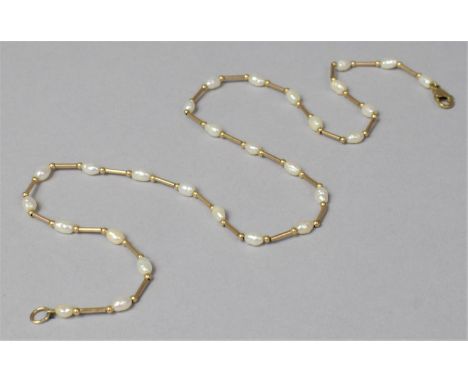 A 9ct Gold and Freshwater Pearl Necklace, 5g 