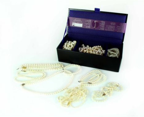 Various freshwater and faux pearl necklaces and bracelets to include six freshwater pearl long rope necklaces in creams and p