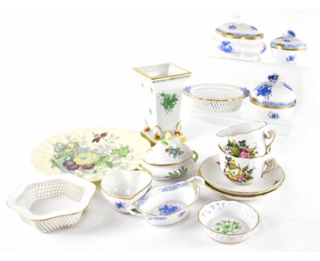 A group of six Herund Hungarian Porcelain blue and white and gilt-heightened pieces to include trinket pot with rose finial, 