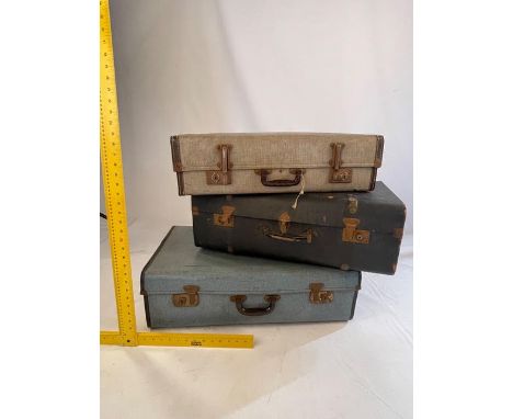 Three vintage suitcases.

NOTE: ITEM IS LOCATED IN THE L34 POSTCODE AREA. THE SUCCESSFUL BIDDER WILL BE ABLE TO ARRANGE COLLE