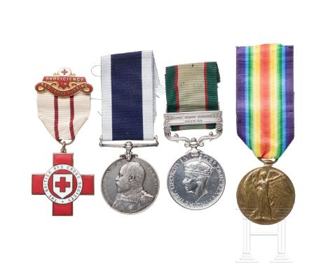 Vier Auszeichnungen, Großbritannien, 1. Hälfte 20. Jhdt.  Silberne Long Service and Good Conduct Medal, Royal Navy 1901 - 191