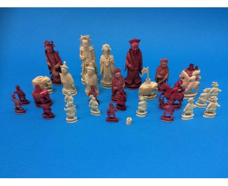 A quantity of Oriental ivory chess pieces 