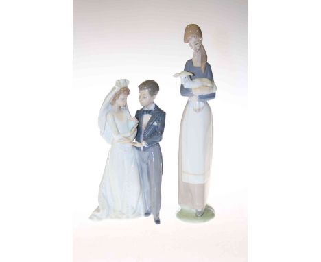 Lladro bridal couple and girl with lamp, both with boxes (2)