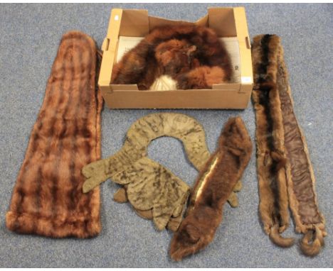 Vintage dark brown fox fur stole, long dark brown fur tippet/stole together with various faux fur items.(B.P. 24% incl. VAT)