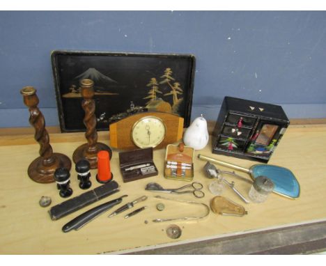 Collectors lot to include Homepride salt &amp; pepper pots, mantel clock, wooden candlesticks, vintage razors and oriental tr