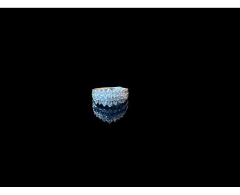 9ct diamond cluster ring size P, 4.79g gross weight