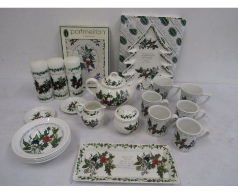 Portmeirion 'The Holly and The Ivy' collection comprising a boxed tree shaped platter, set 6 placemats, 3 candles ( 2 with st