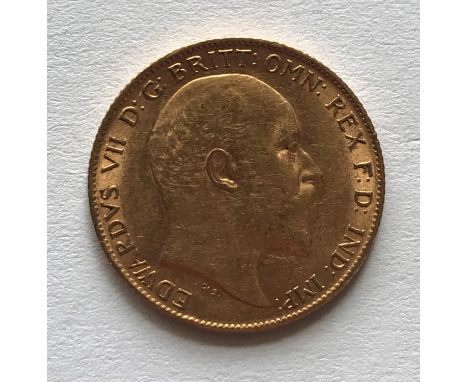 AN EDWARD VII HALF SOVEREIGN. An Edward VII half sovereign, bare head r, dated 1909.
