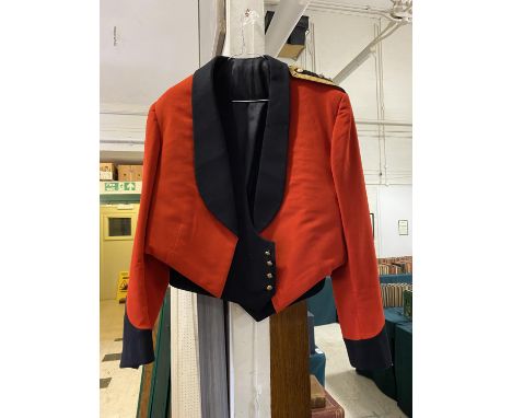 AN ARMY OFFICERS GENERAL SERVICE MESS KIT. A Mess Kit comprising jacket and waistcoat with 16th Lancers Buttons and shoulder 