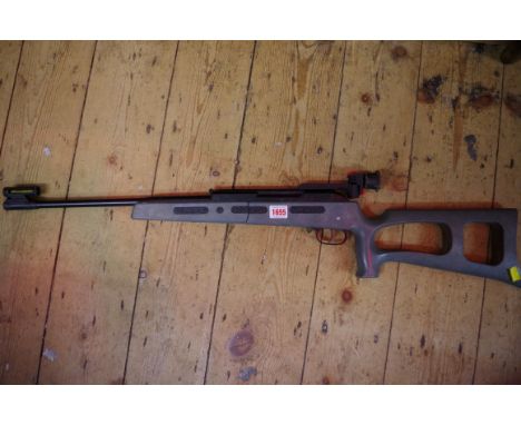 A S/R 1790 series .177 air rifle. 
