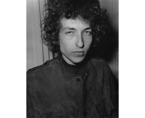 Bob Dylan Rare Unpublished Photograph. BOB DYLAN (Singer-Songwriter) Rare Unpublished Photograph. Photographer: Cyrus Andrews