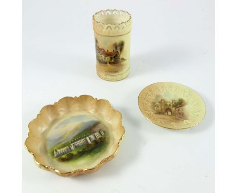 ROYAL WORCESTER BLUSH WARE, VASE 689 DEPICTING ANN HATHAWAY'S COTTAGE APPROX. 8.5cms H, DISH 311 DEPICTING HOLYROOD PALACE AN