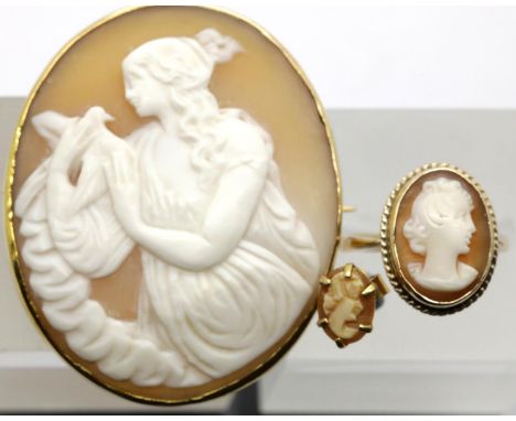 Cameo set; brooch, ring, size K, and a single earring, total weight 13g, brooch L: 4 cm. P&P Group 1 (£14+VAT for the first l