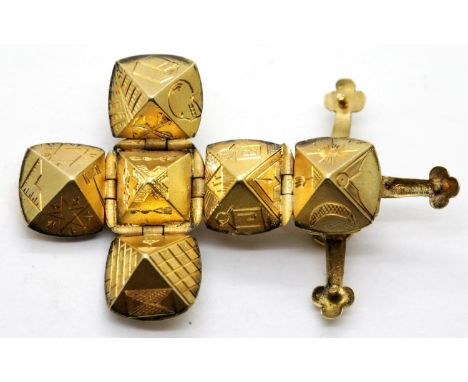 9ct gold Masonic folding cross pendant, 7.5g, L: 4.3 cm opened. P&amp;P Group 1 (£14+VAT for the first lot and £1+VAT for sub