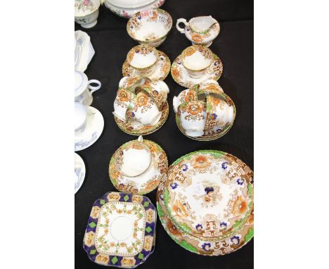 Large quantity of Imari ceramics by Samuel Radford including plates, cups, saucers. Not available for in-house P&amp;P 