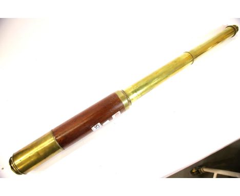 Dixey London three draw day and night telescope, L: 84 cm extended. P&amp;P Group 3 (£25+VAT for the first lot and £5+VAT for