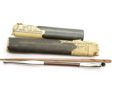 Antique Chinese opium pipe in original papier mache case. P&amp;P Group 1 (£14+VAT for the first lot and £1+VAT for subsequen