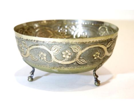 Three footed 830 silver bowl with floral decoration, D: 18 cm, 246g. P&amp;P Group 1 (£14+VAT for the first lot and £1+VAT fo