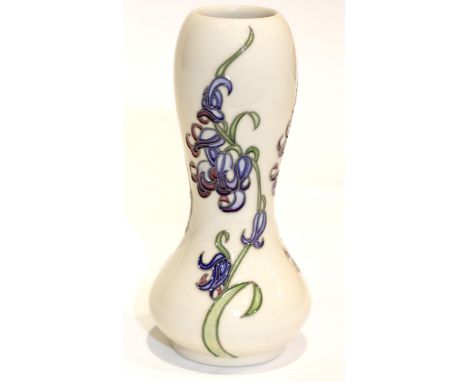 Moorcroft vase in the Bluebell Harmony pattern, H: 15.5 cm. P&P Group 2 (£18+VAT for the first lot and £3+VAT for subsequent 