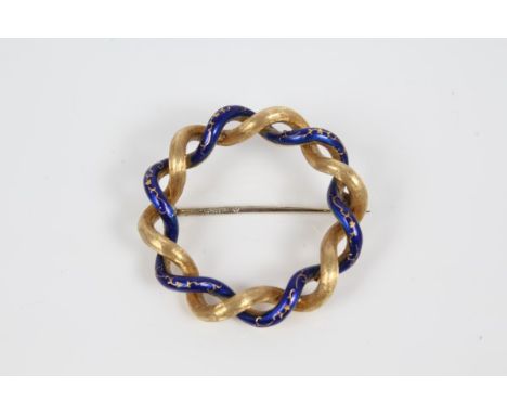 Good quality gold (18ct) and enamel wreath brooch with interwoven blue enamel and textured gold ropetwist design, 30mm CONDIT