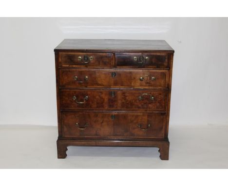 Good quality George III inlaid mahogany chest of two short and three long graduated drawers with crossbanded decoration and s