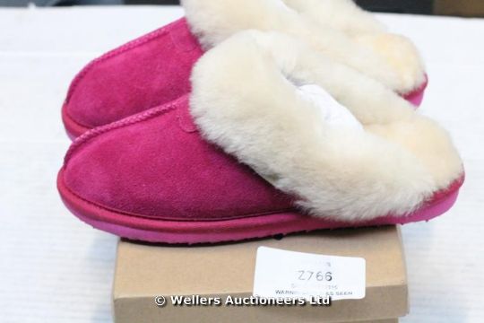 snow paw slippers deals