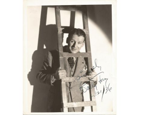Wallace Ford signed 10x8 vintage photo. 12 February 1898, 11 June 1966, born as Samuel Jones Grundy, was an English, born nat