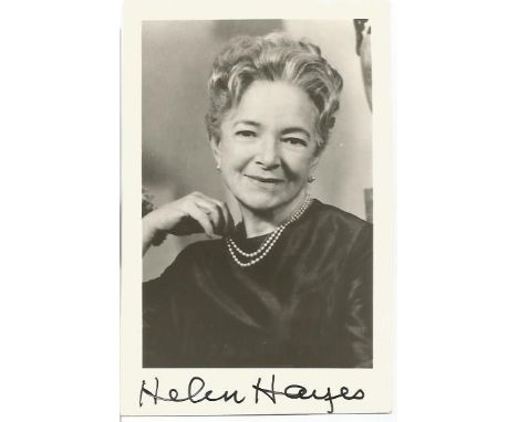 Helen Hayes signed postcard size b/w photo. October 10, 1900, March 17, 1993 was an American actress whose career spanned alm