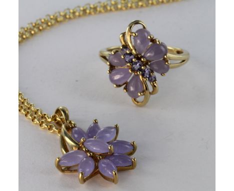 9ct Gold QVC Amethyst and Tanzanite matching Ring size P and Pendant/Chain set weight 8.4g