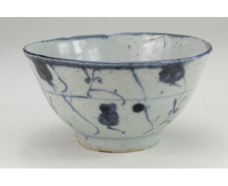 Qing Dynasty Porcelain Bowl, ca. 1800 AD; decorated with floral patterns and inscription; fine blue and white colour; Propert