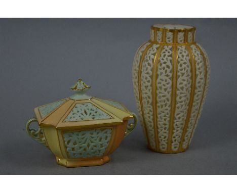 A GRAINGER &amp; CO WORCESTER RETICULATED BALUSTER VASE, of lobed form, alternating pierced ivory and blush ivory and gilt pa