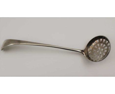 PETER &amp; ANN BATEMAN A GEORGE III SILVER SIFTING LADLE, London 1793, 19.5g 