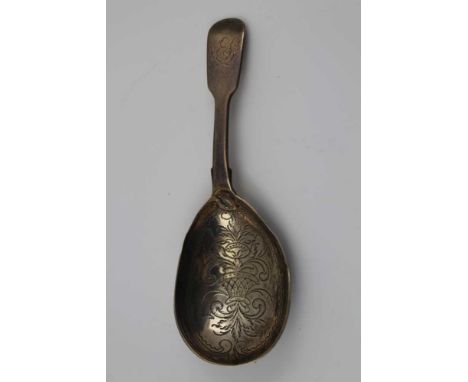 CHARLES BOYTON A WILLIAM IV SILVER CADDY SPOON having fiddle pattern handle, bright cut decoration to the bowl, London 1831, 