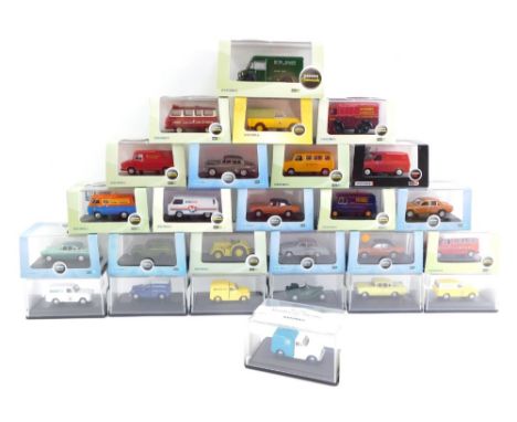 A group of Oxford Commercials die cast vehicles, scale 1:76, to include Pickford's, The Oxford Automobile Company models, Oxf