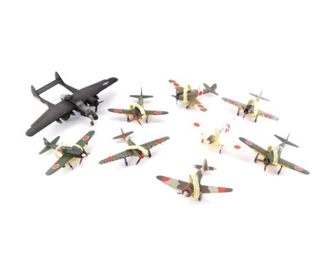 A group of kit built model aircrafts, Mitsubishi, Kawasaki, Nakajima, and others, black fighter jet, etc. (1 box)