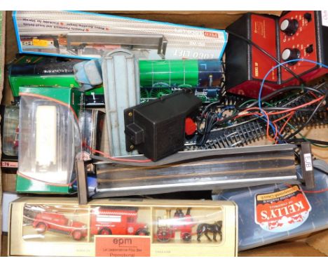 Model railway sundries, including diecast Corgi Original Omnibus, track, Gaugemaster model of controller, etc. (1 box)