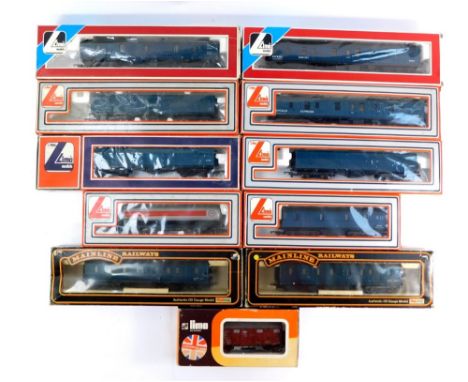 Lima and Mainline OO gauge rolling stock, including BR blue parcel vans, Express parcels coach, etc. (11) 
