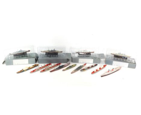 Various model submarines, four Atlas Edition collections submarines, loose painted submarines, die cast, play worn, etc. (1 t